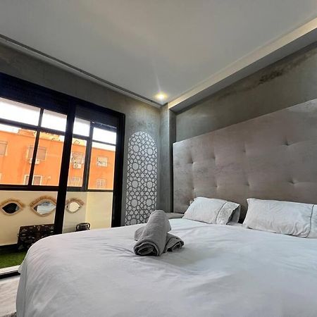Appartement Bien Situe A Gueliz มาร์ราเกช ภายนอก รูปภาพ